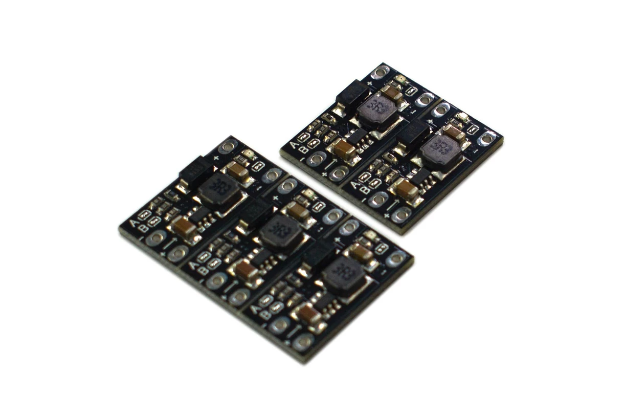 [99190484] DC-DC Boost Power Supply Module 5V/8V/9V/12V (DFRobot)
